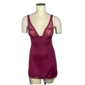 VICTORIA'S SECRET Very Sexy Burgundy Lace Babydoll Size XS Valentines